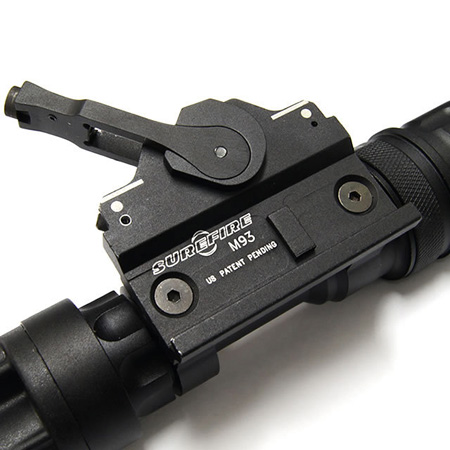 EX192-QD SureFire M952V Dual Output LED Weapon Flashlight Black