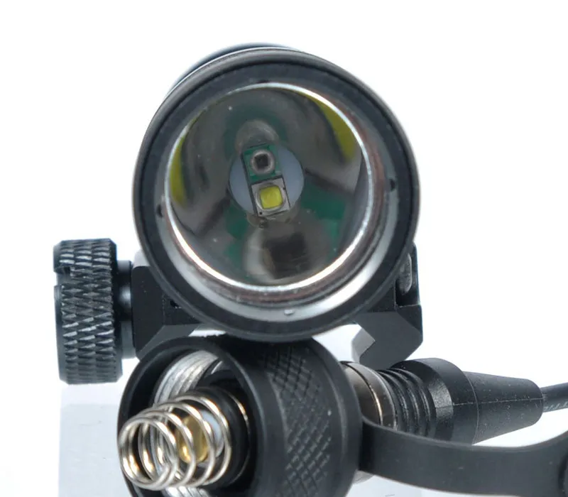 SF M300V-IR Scout Light LED WeaponLight White and IR Output BK