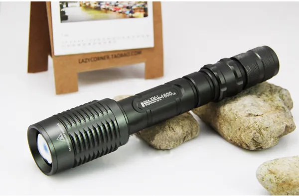 1600 Lumen UltraFire CREE XM-L T6 5 Modes ZOOM Led torch light